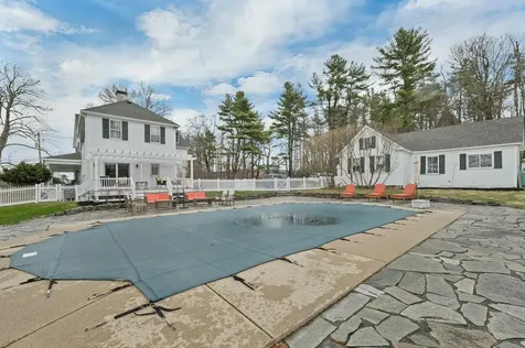 375 S Main Street Wolfeboro NH 03894