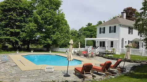 375 S Main Street Wolfeboro NH 03894