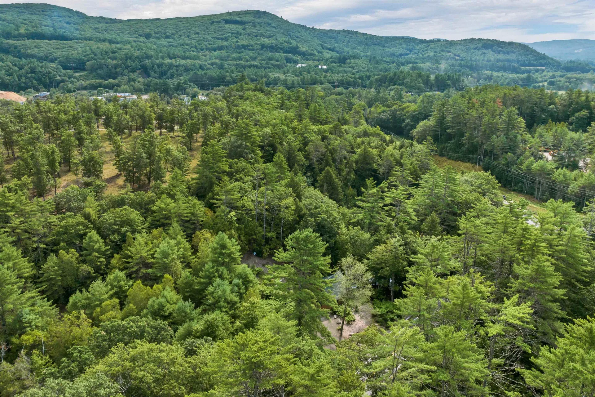 479 River Road Bridgewater NH 03222