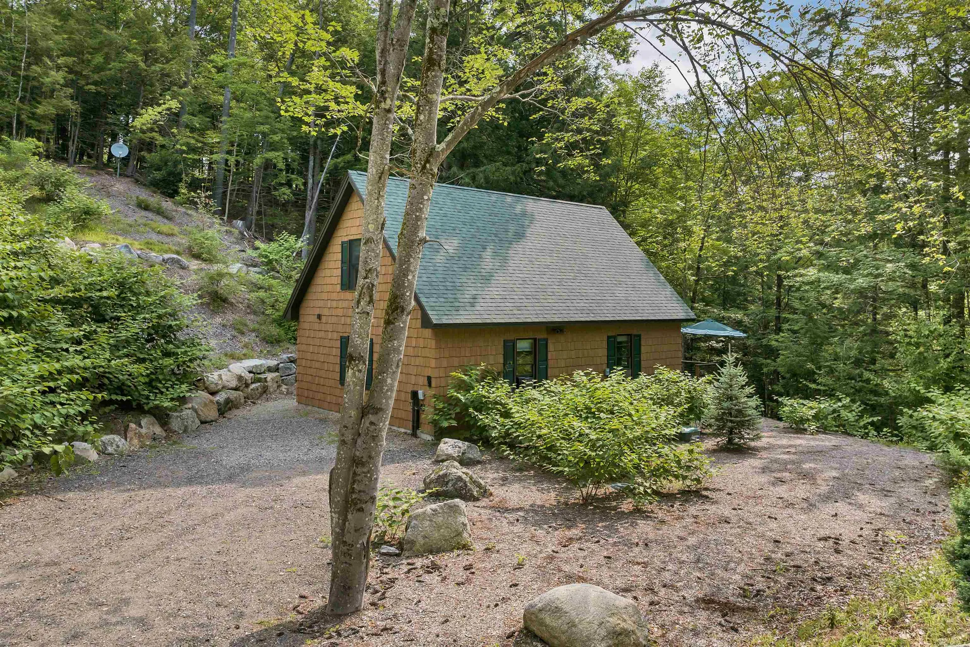 479 River Road Bridgewater NH 03222