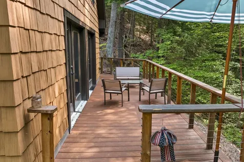 479 River Road Bridgewater NH 03222