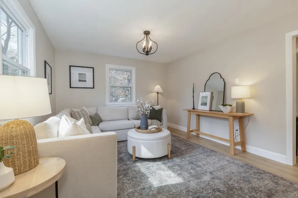 64 Forest Lane Boscawen NH 03303