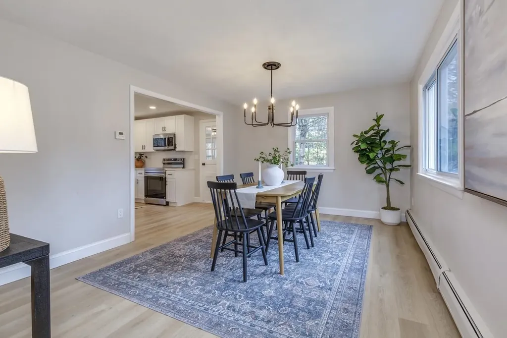 64 Forest Lane Boscawen NH 03303