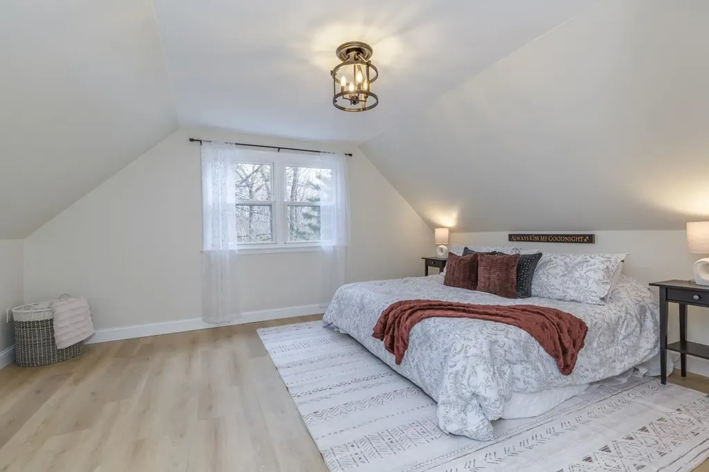 64 Forest Lane Boscawen NH 03303