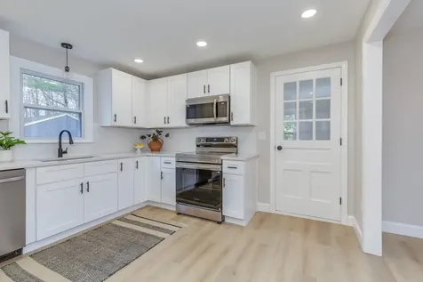 64 Forest Lane Boscawen NH 03303