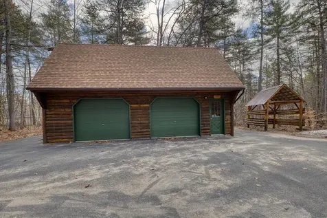 111 Pine River Path Effingham NH 03882