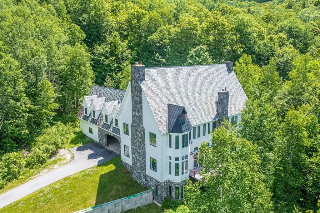 50 Grouse Lane Dorset VT 05251