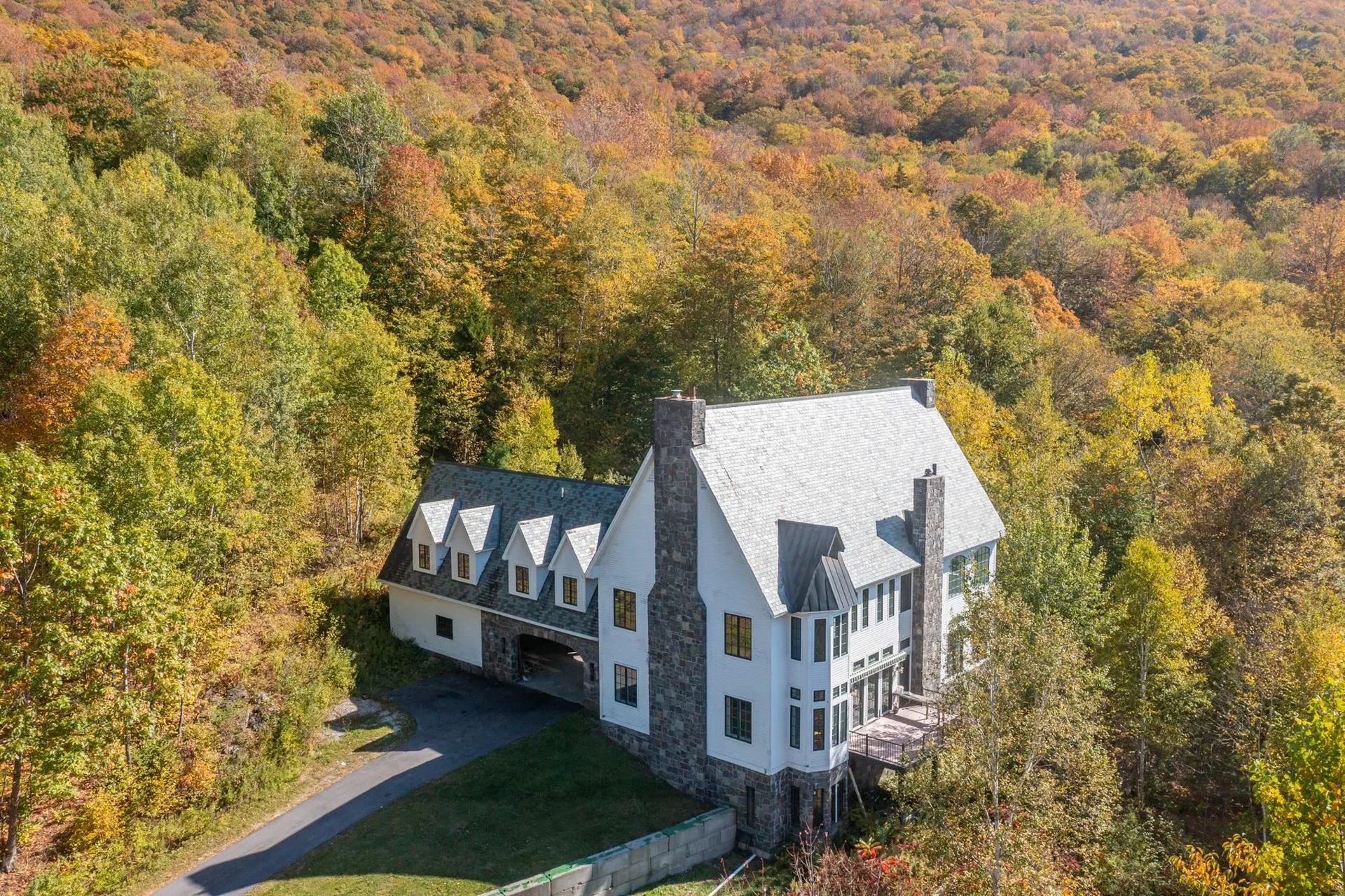 50 Grouse Lane Dorset VT 05251