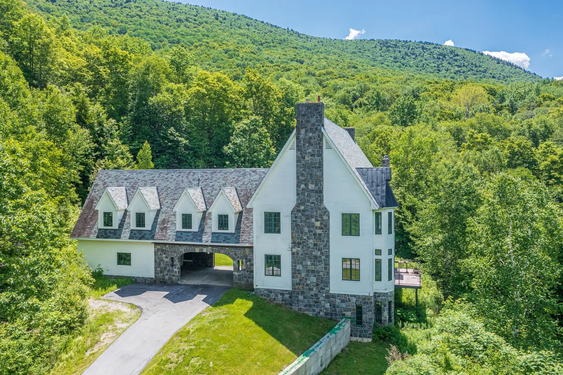 50 Grouse Lane Dorset VT 05251
