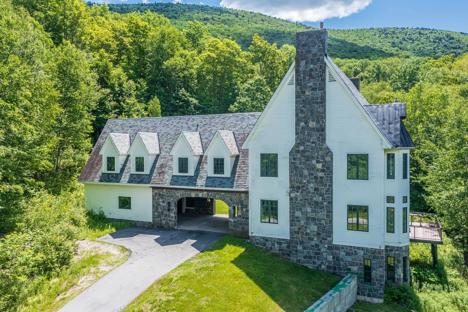50 Grouse Lane Dorset VT 05251