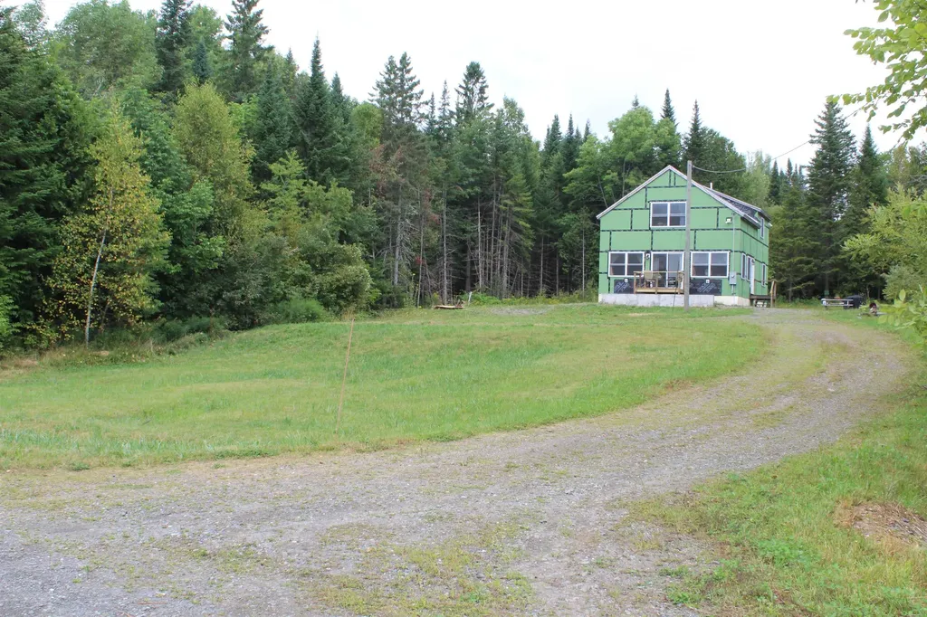 75 Heritage Road Stewartstown NH 03576