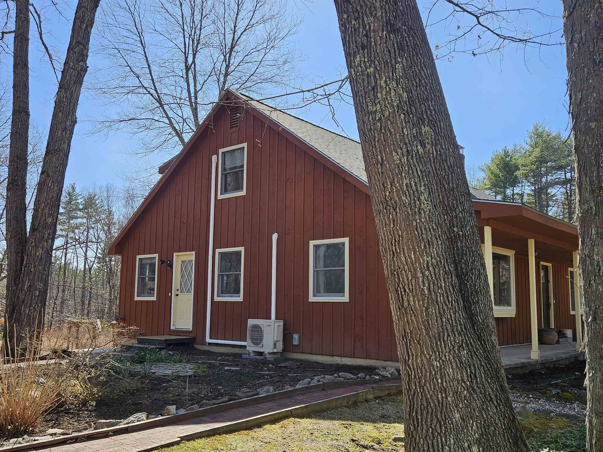 13 Mitchell Road Lee NH 03861