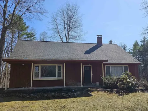 13 Mitchell Road Lee NH 03861