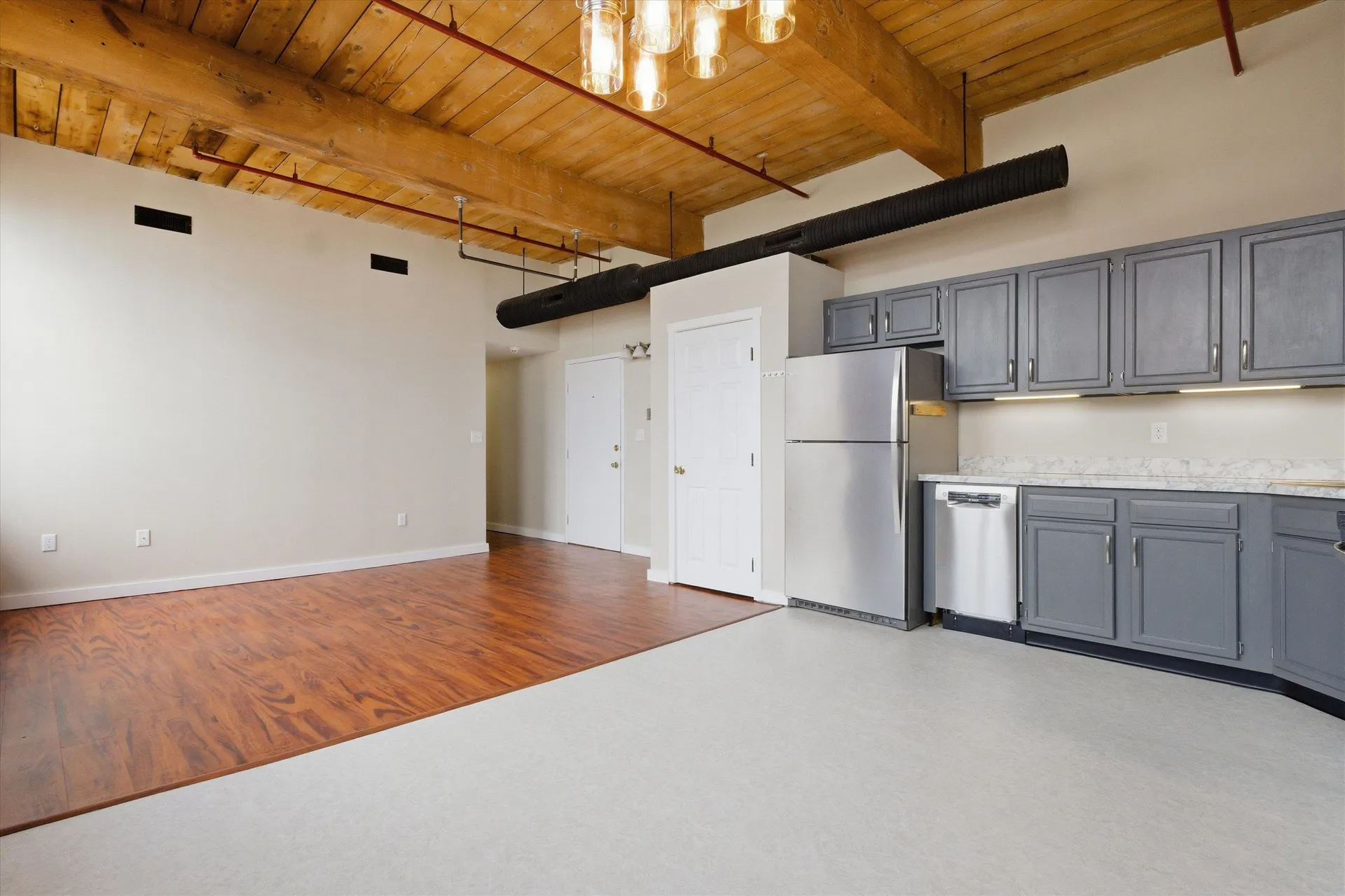 470 Silver Street Manchester NH 03103