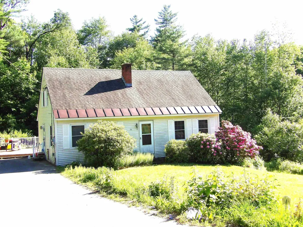 76 Coral Avenue Charlestown NH 03603