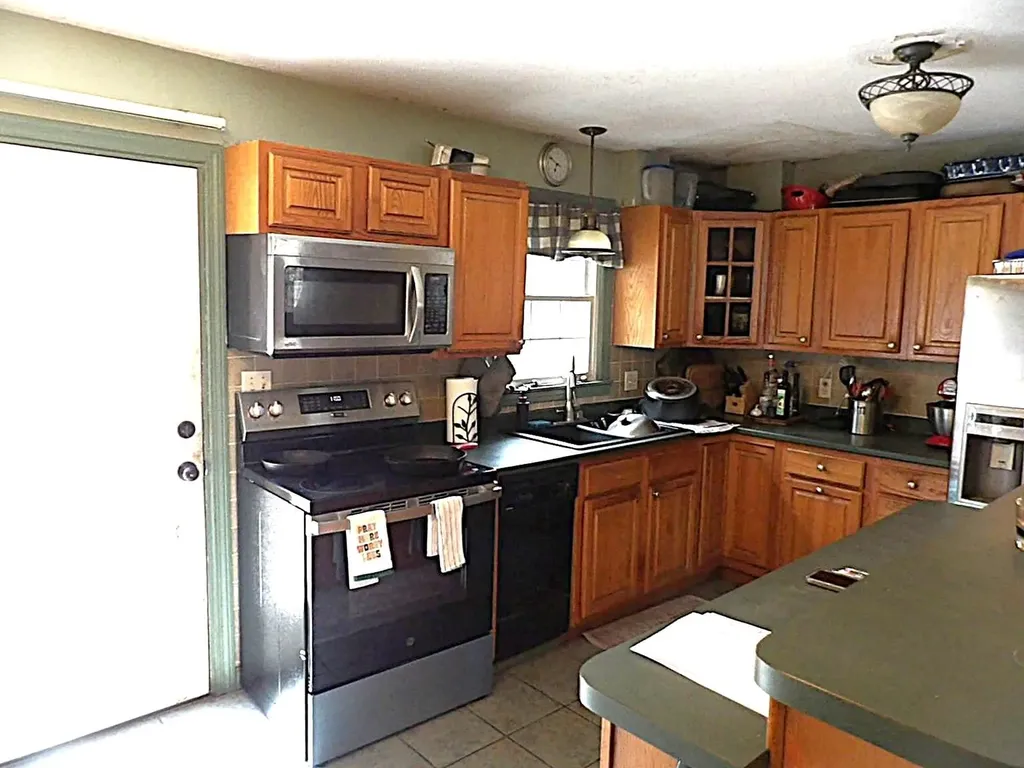 76 Coral Avenue Charlestown NH 03603
