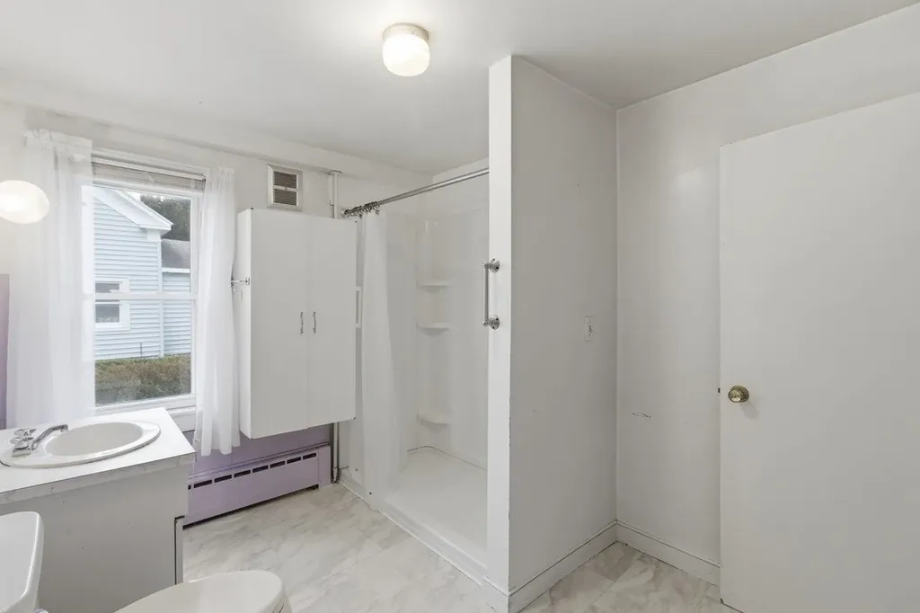 20 Sage Street Bennington VT 05257