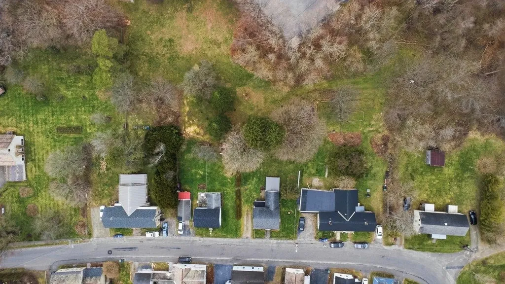 20 Sage Street Bennington VT 05257