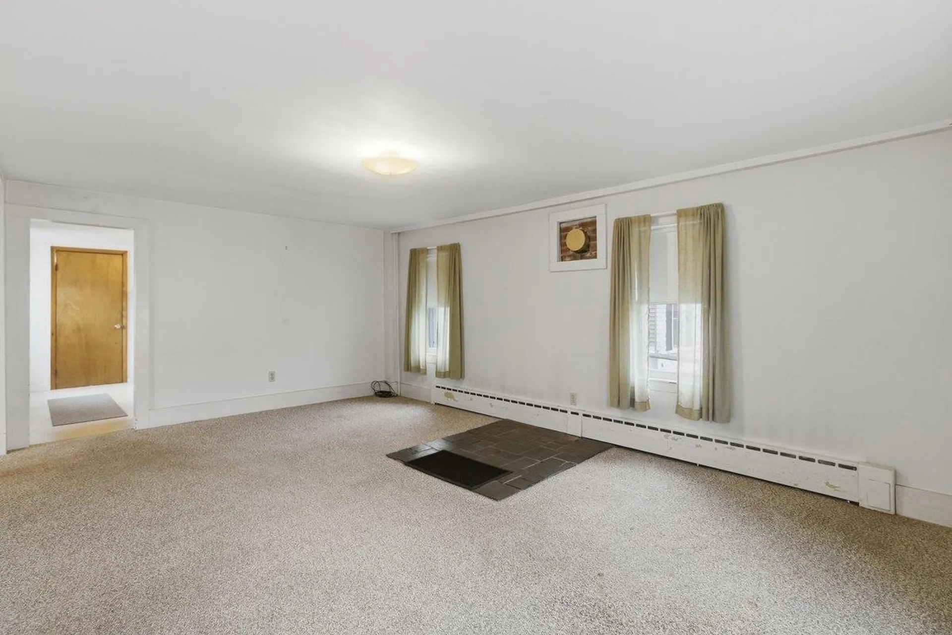 20 Sage Street Bennington VT 05257