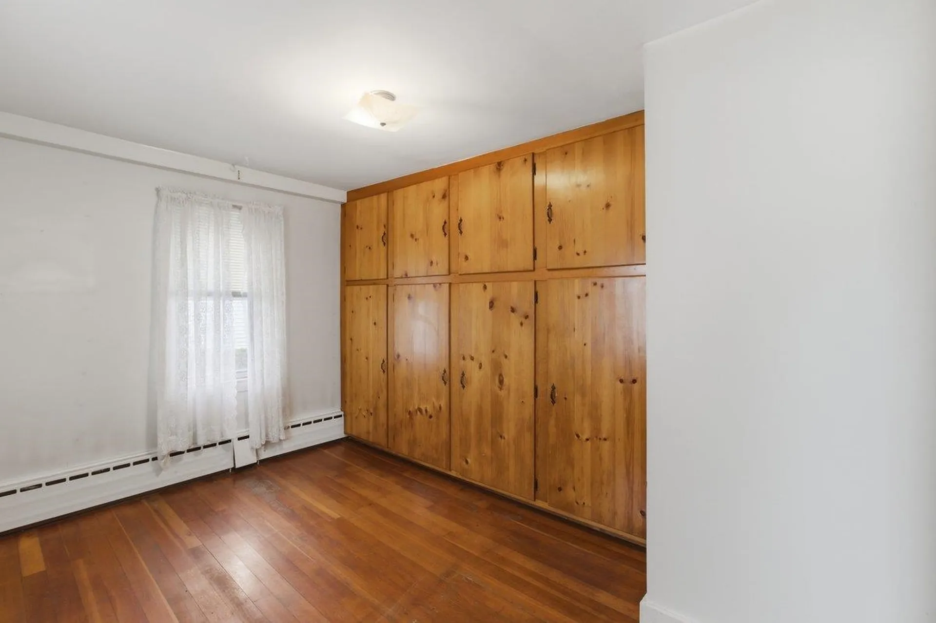 20 Sage Street Bennington VT 05257