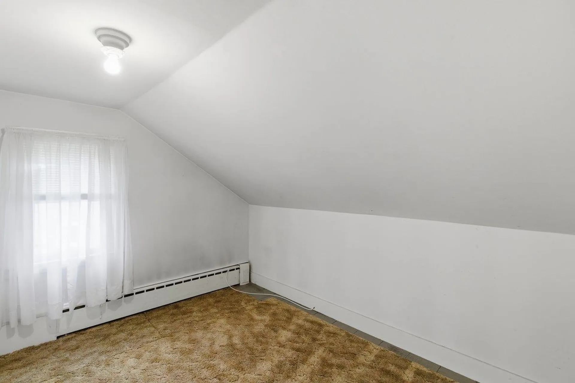 20 Sage Street Bennington VT 05257