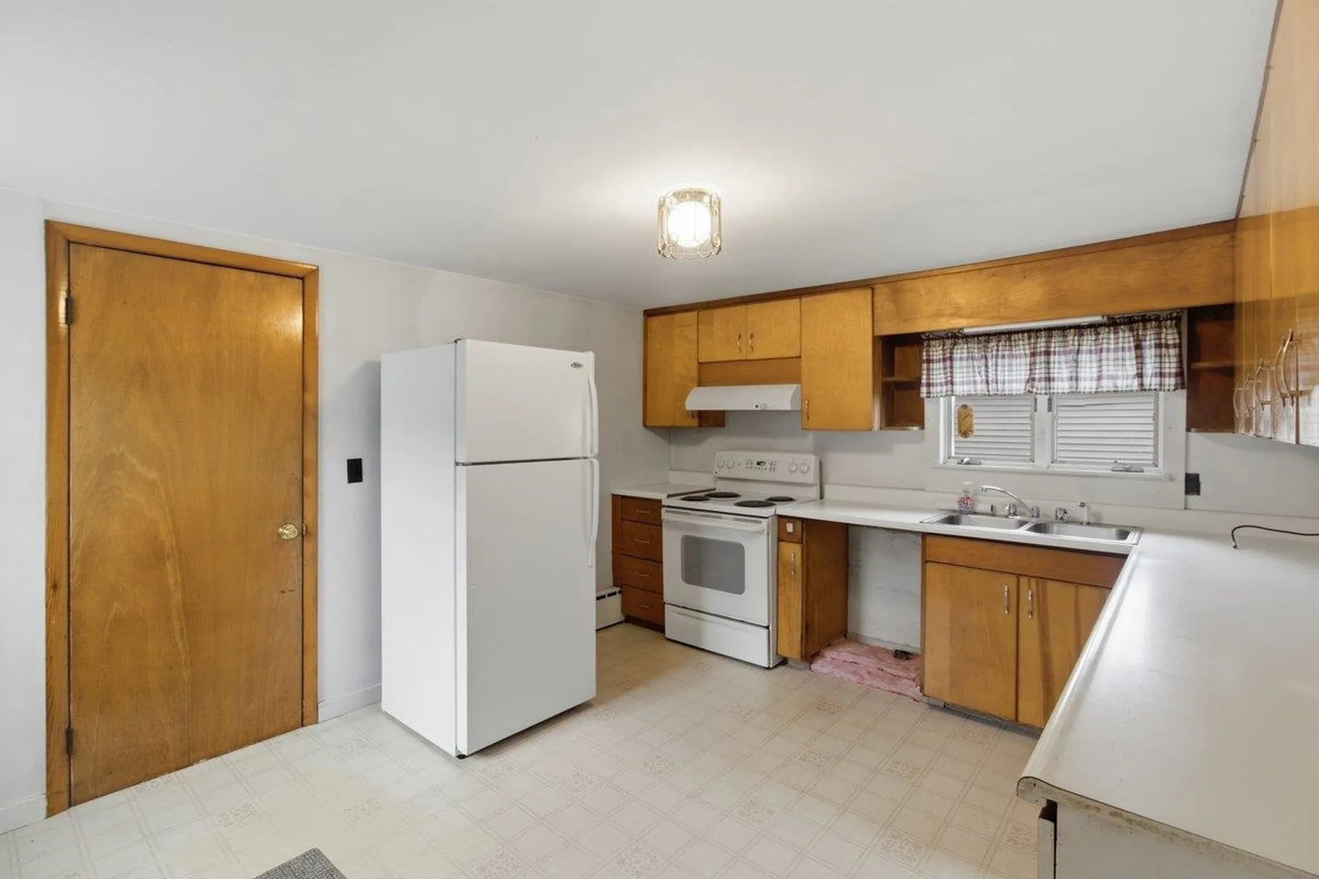 20 Sage Street Bennington VT 05257