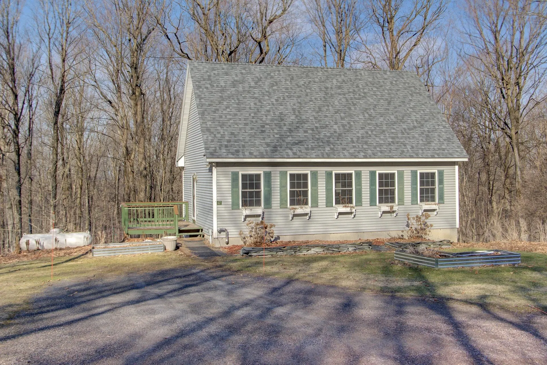 47 Lovers Lane Grand Isle VT 05458