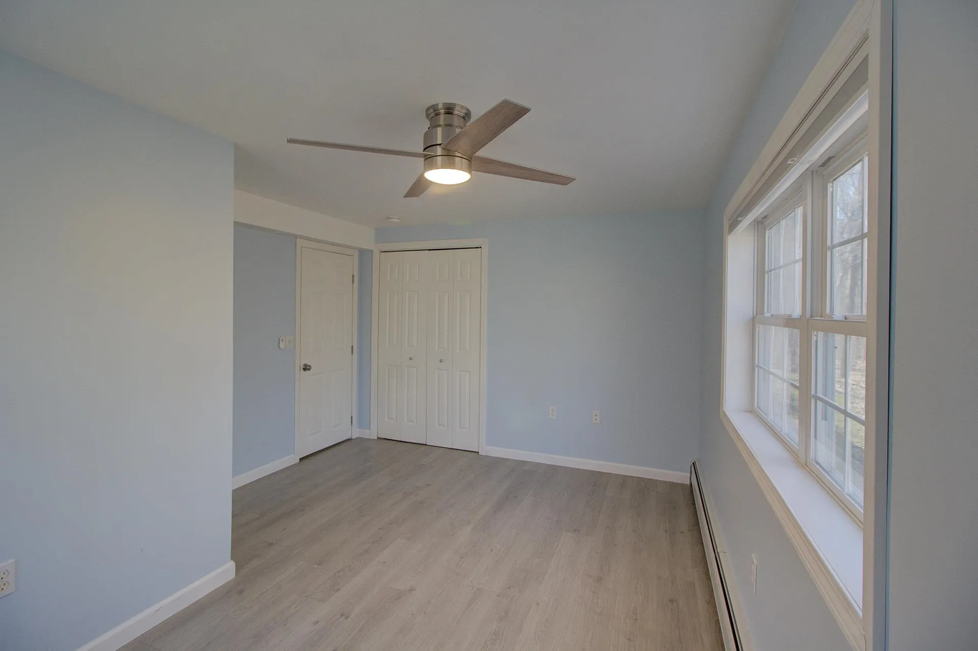 47 Lovers Lane Grand Isle VT 05458