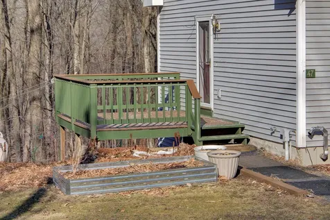 47 Lovers Lane Grand Isle VT 05458