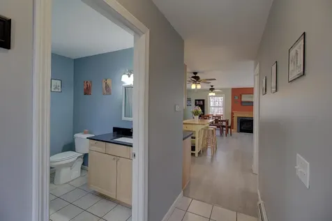 47 Lovers Lane Grand Isle VT 05458