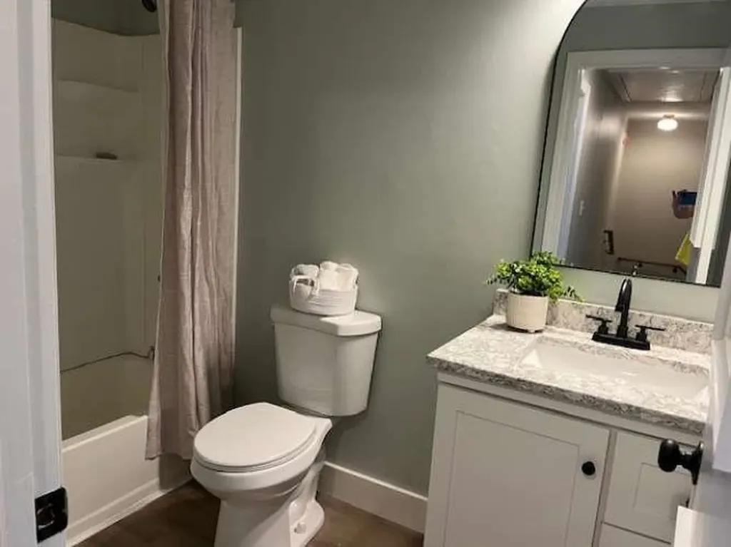 118 Fieldstone Drive Londonderry NH 03053