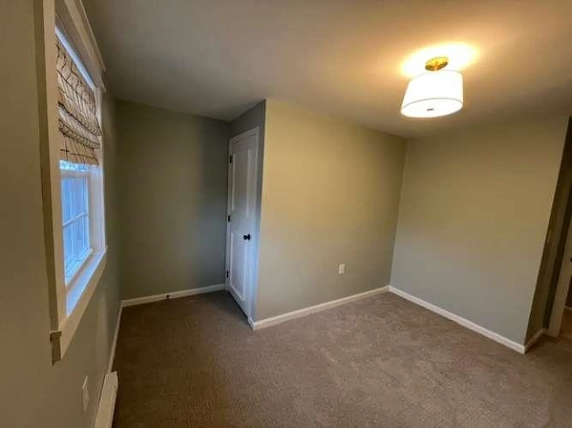 118 Fieldstone Drive Londonderry NH 03053