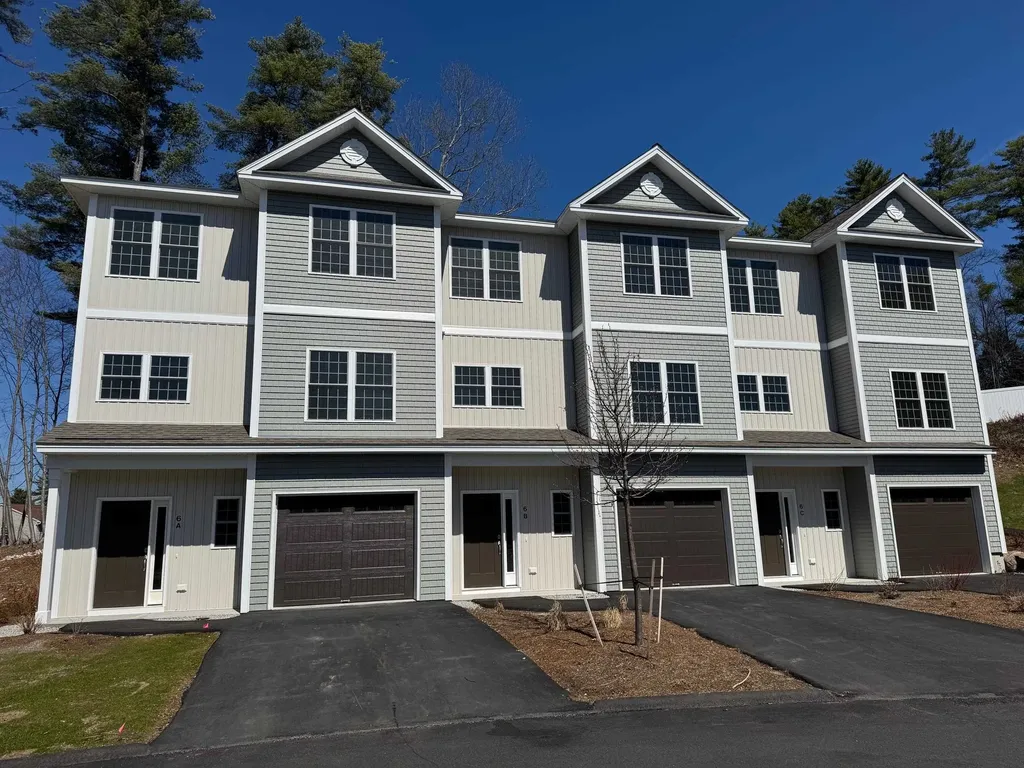6B Dearborn Circle Goffstown NH 03045