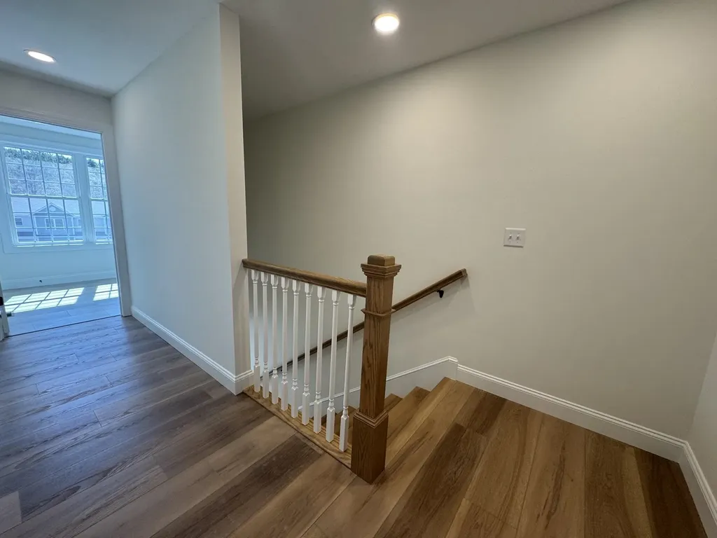 6B Dearborn Circle Goffstown NH 03045