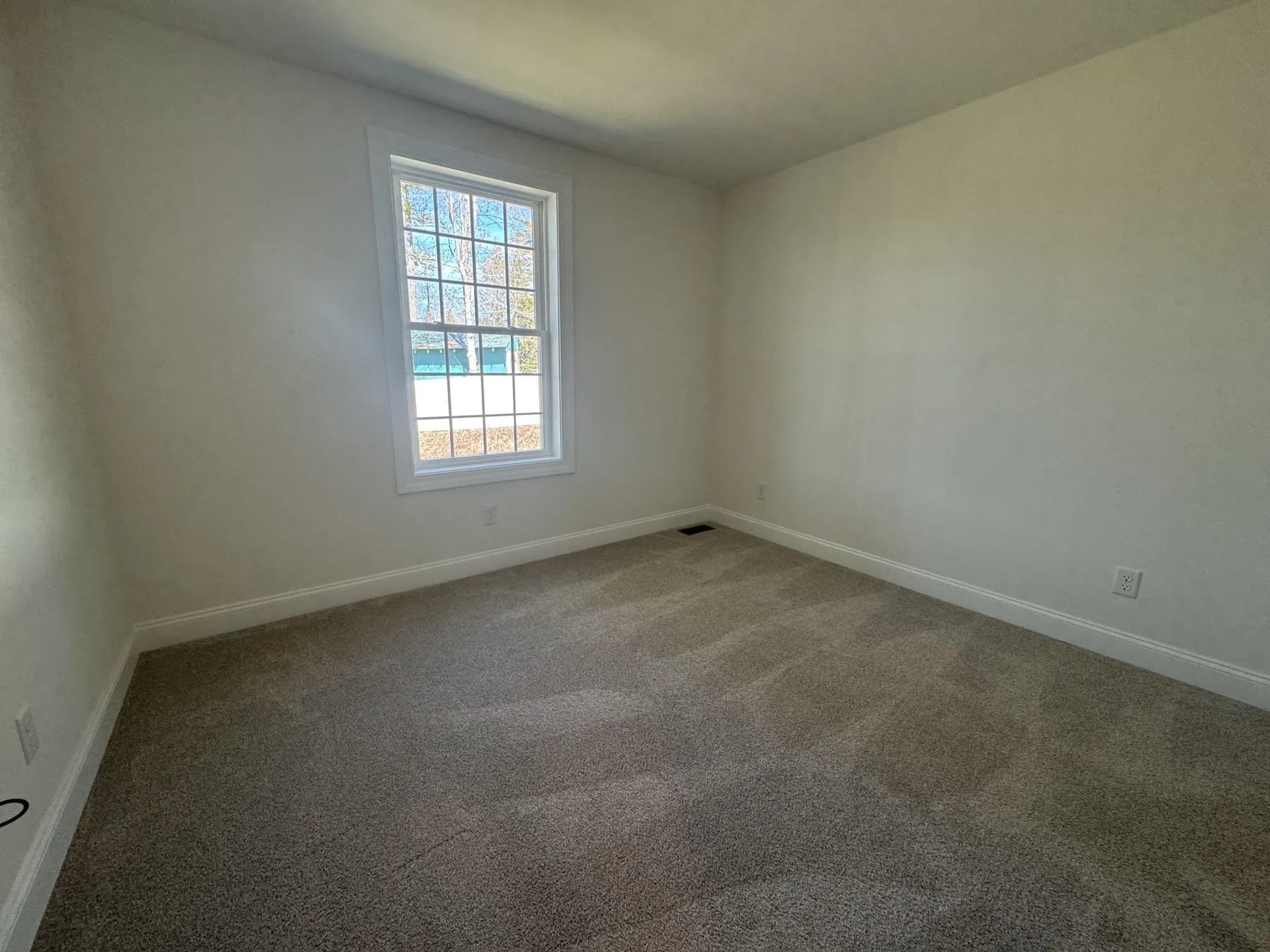 6B Dearborn Circle Goffstown NH 03045