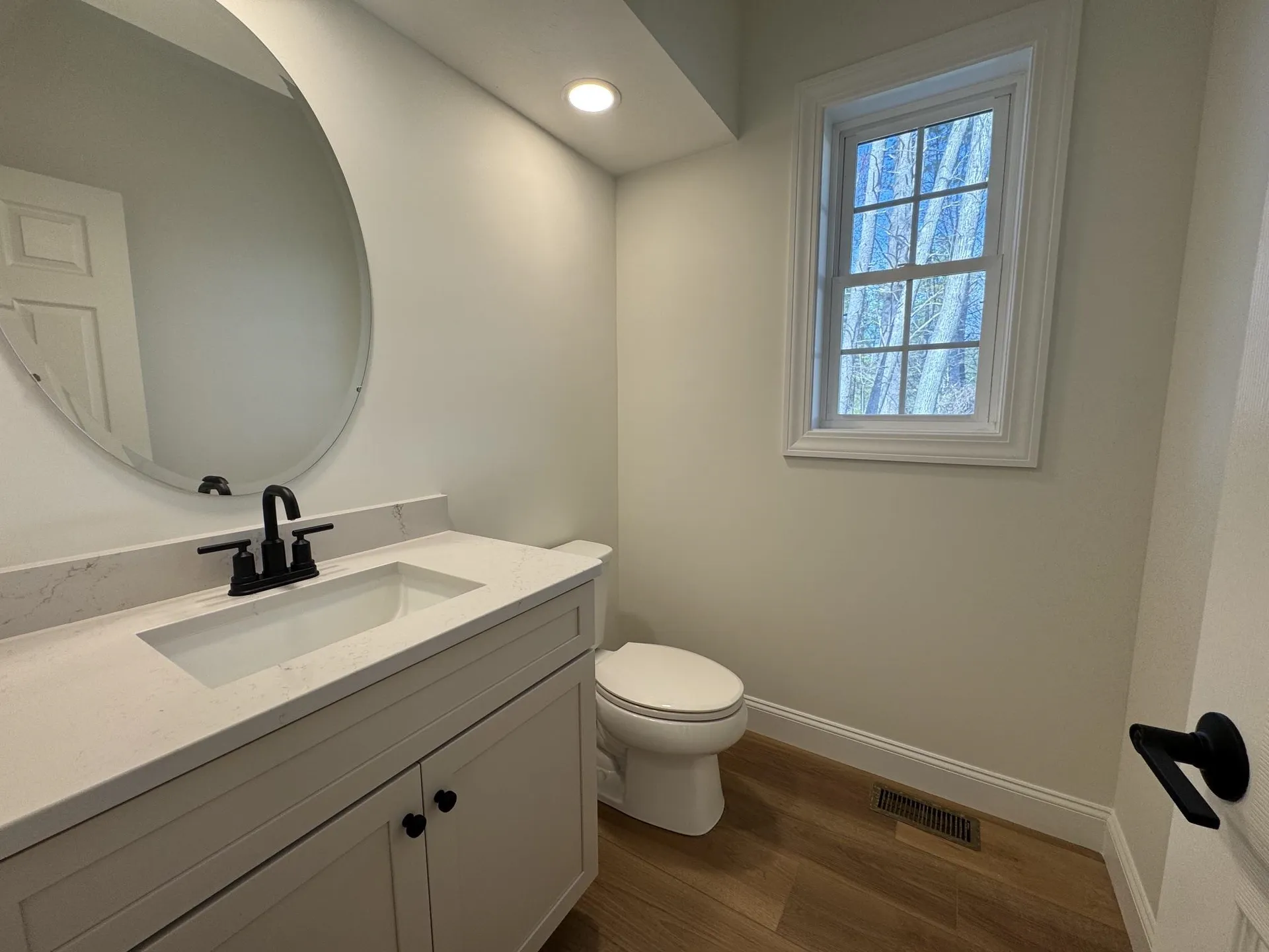 6B Dearborn Circle Goffstown NH 03045