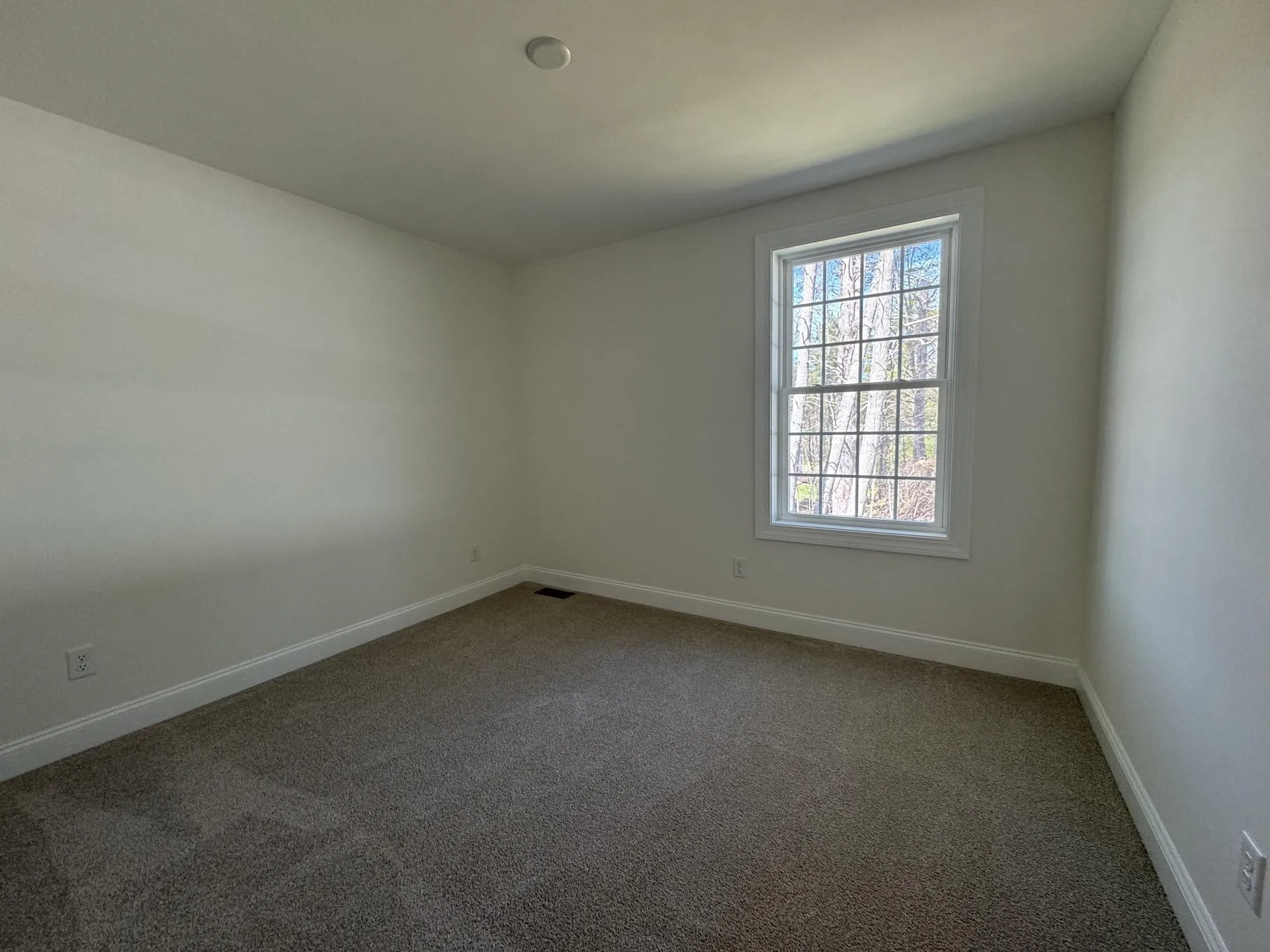 6B Dearborn Circle Goffstown NH 03045
