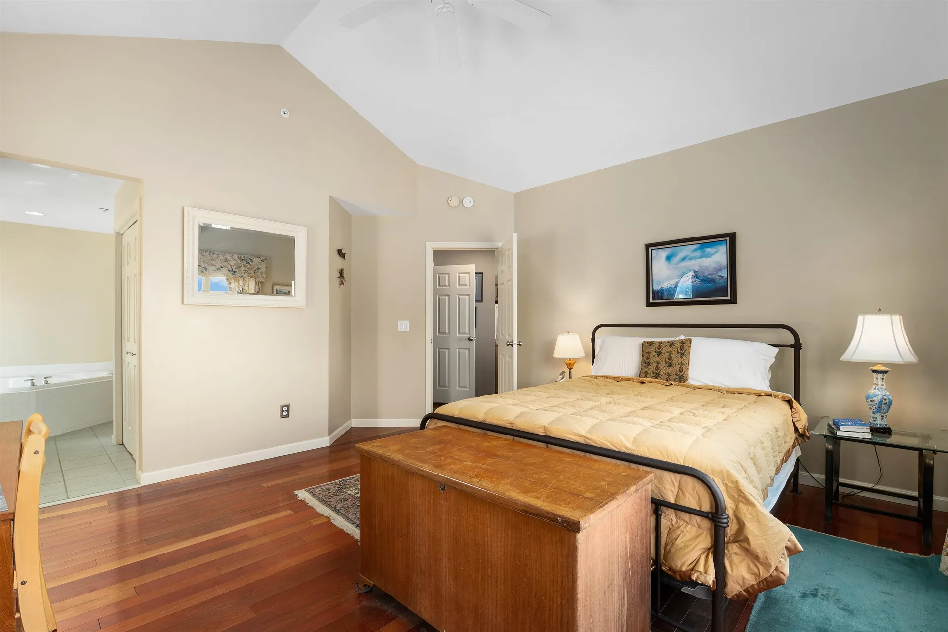 18 Falcon Way Hales Location NH 03860