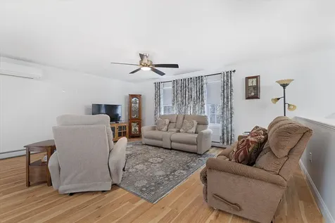 119 Warwick Road Winchester NH 03470