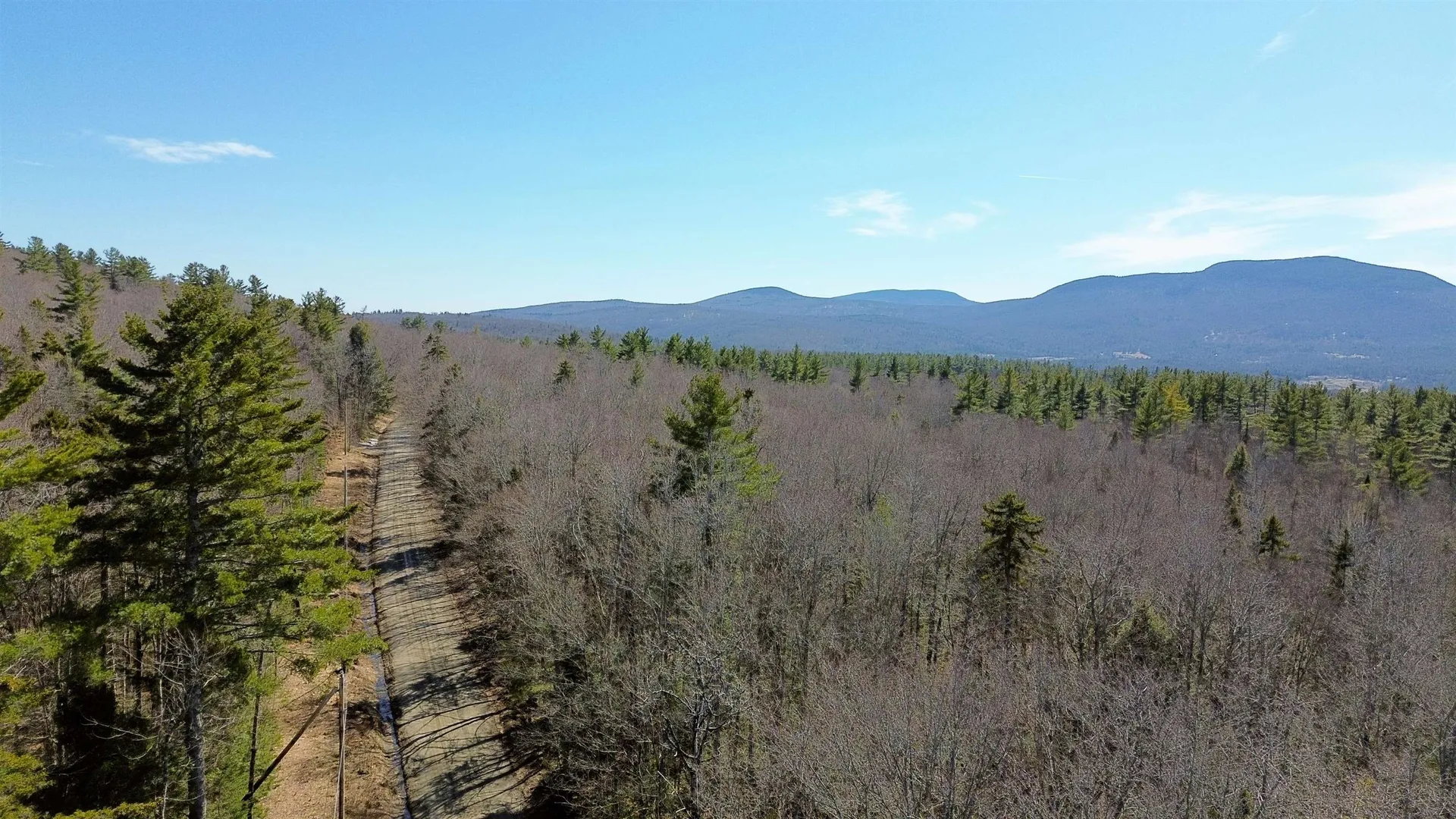 Cape Moonshine Road Piermont NH 03779