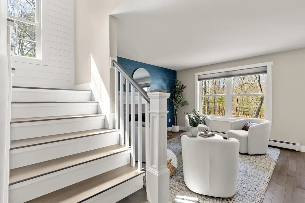 35 Winterberry Lane Stratham NH 03885