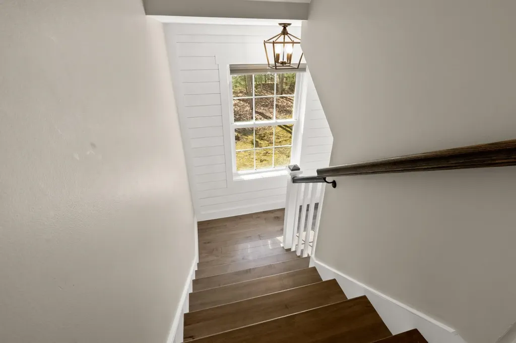 35 Winterberry Lane Stratham NH 03885