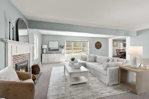 35 Winterberry Lane Stratham NH 03885
