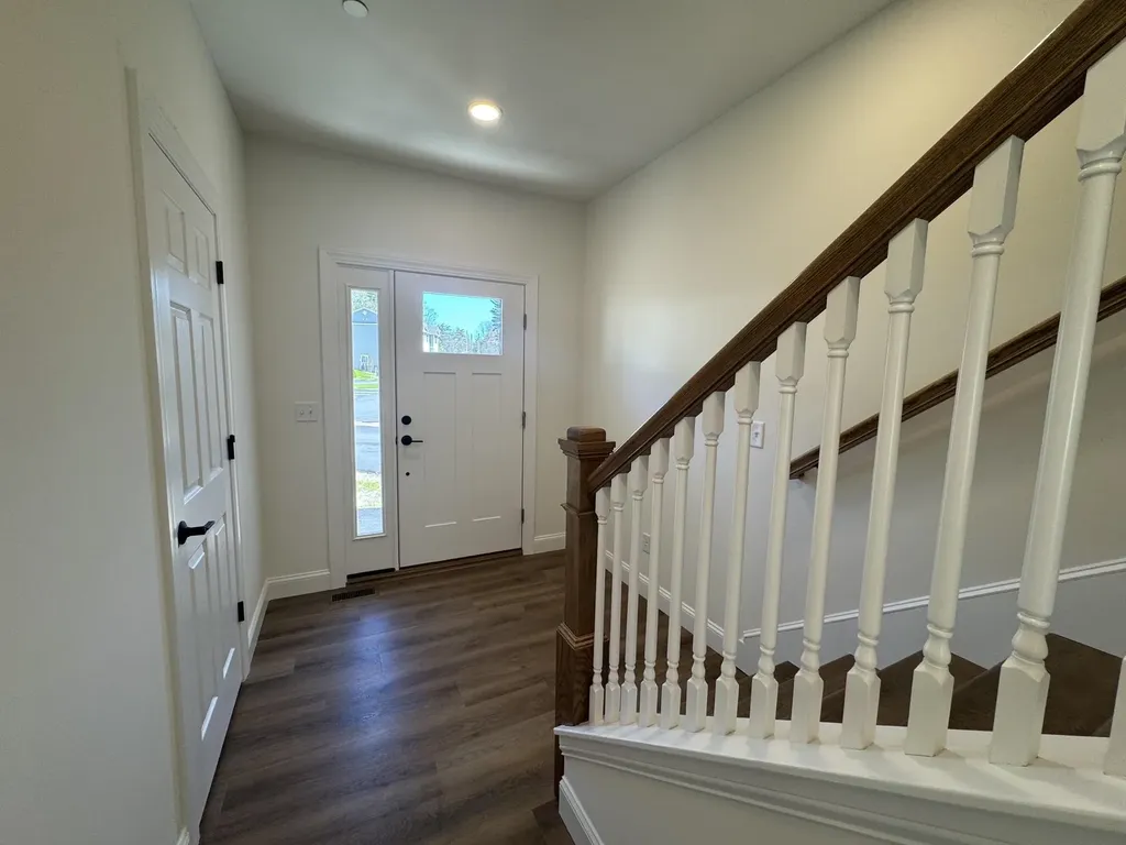 7A Dearborn Circle Goffstown NH 03045