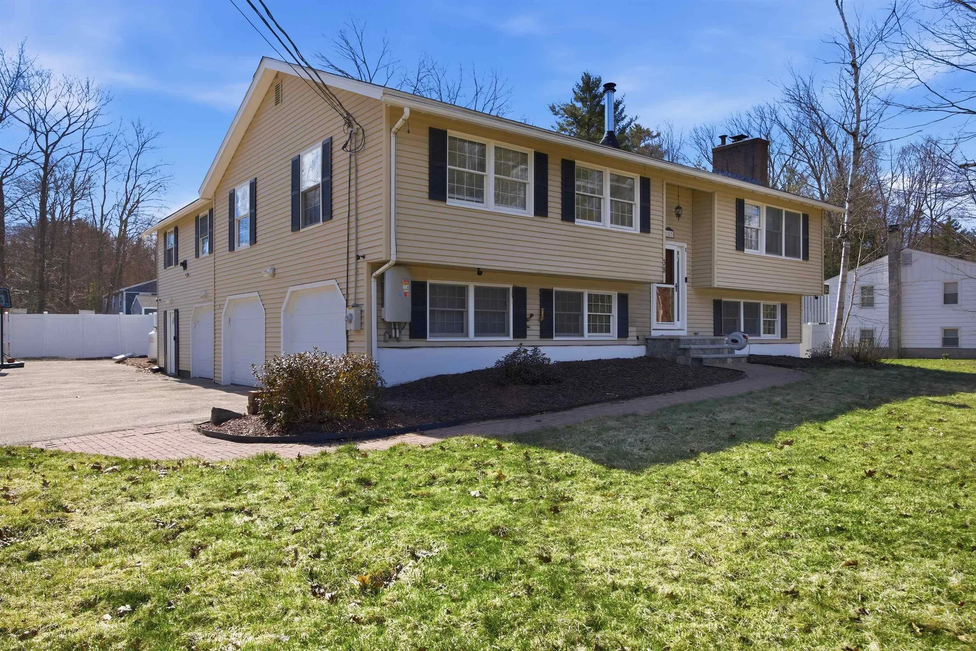 38 Vernon Avenue Rochester NH 03867