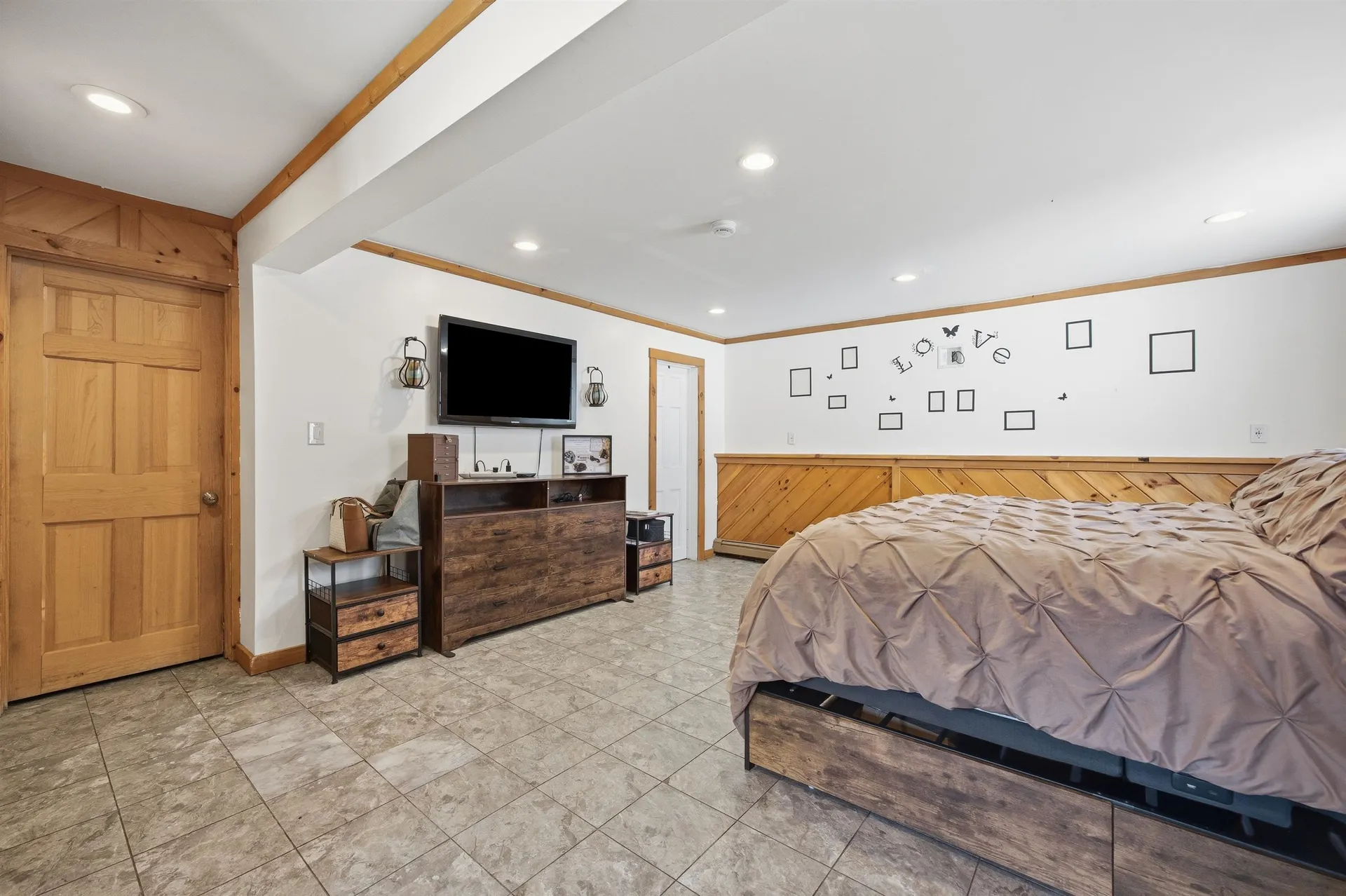 38 Vernon Avenue Rochester NH 03867
