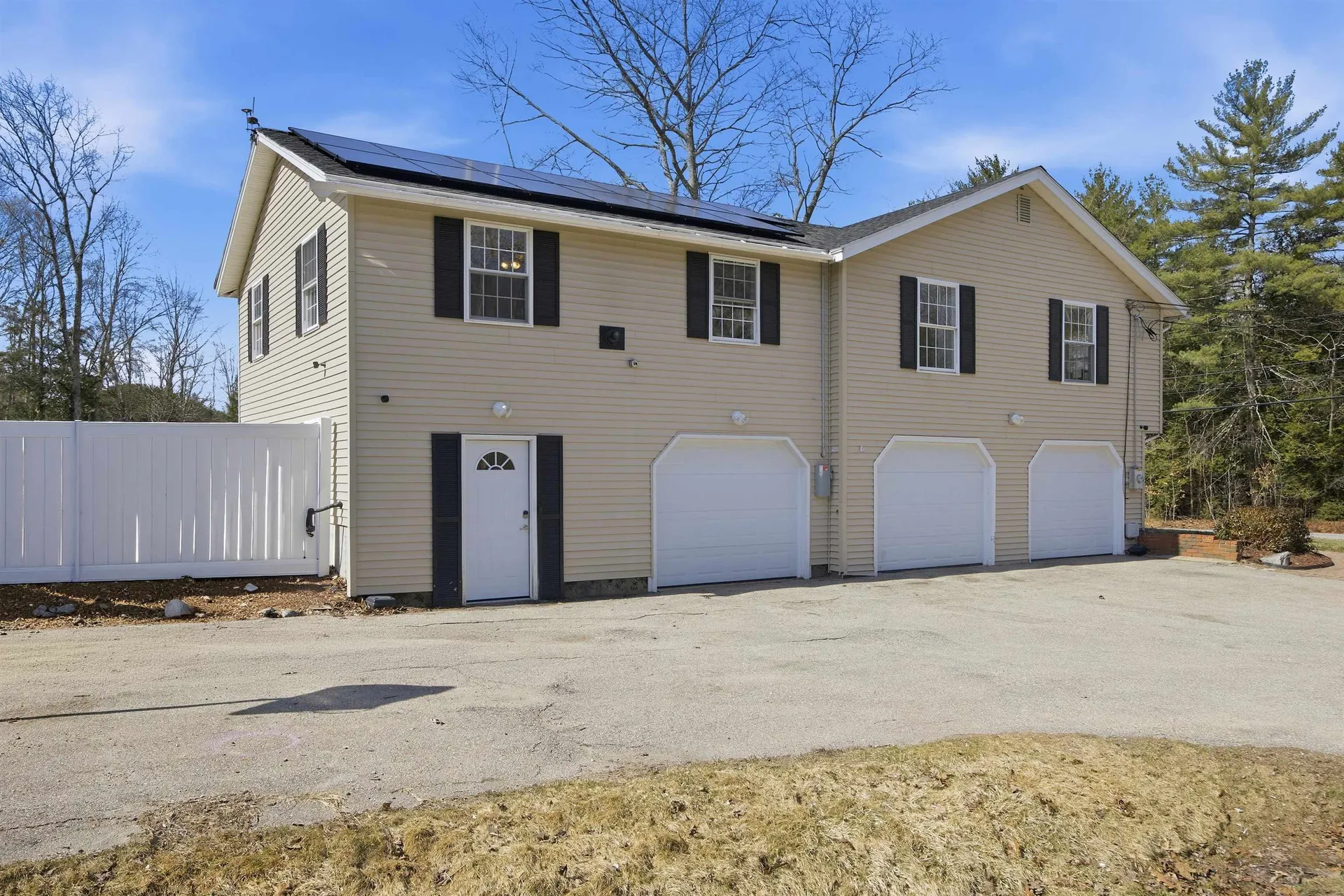 38 Vernon Avenue Rochester NH 03867