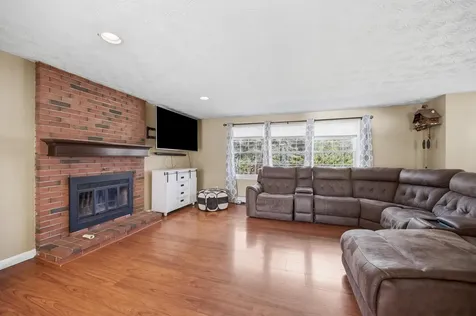 38 Vernon Avenue Rochester NH 03867