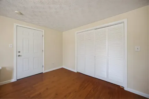 38 Vernon Avenue Rochester NH 03867