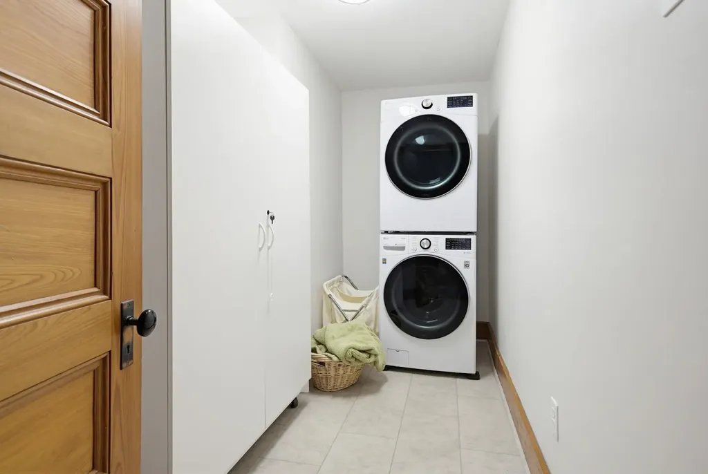 3 Fisher Place Claremont NH 03743